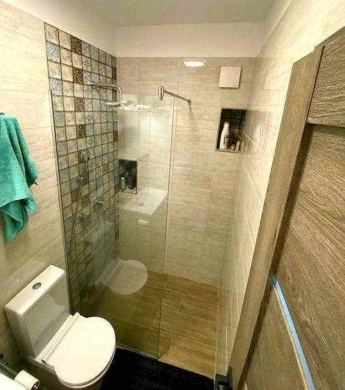 Apartament cu 3 camere decomandat în Bună Ziua