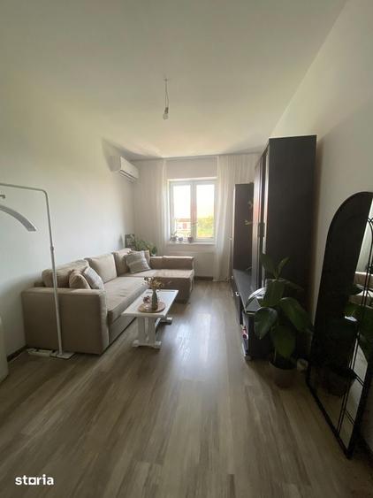 Apartament cu 2 camere decomandat în Ghiroda