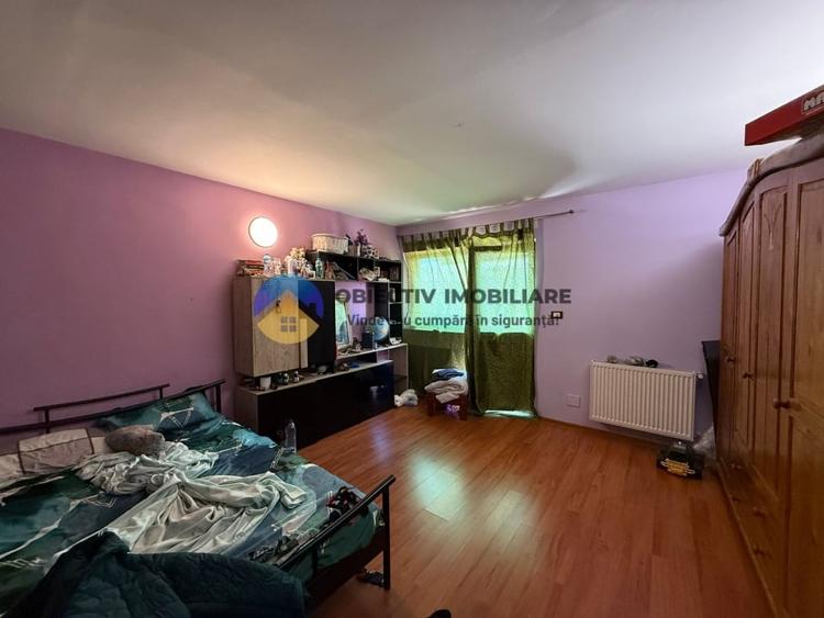 Casă cu 4 camere cu Canalizare în Dărmănești