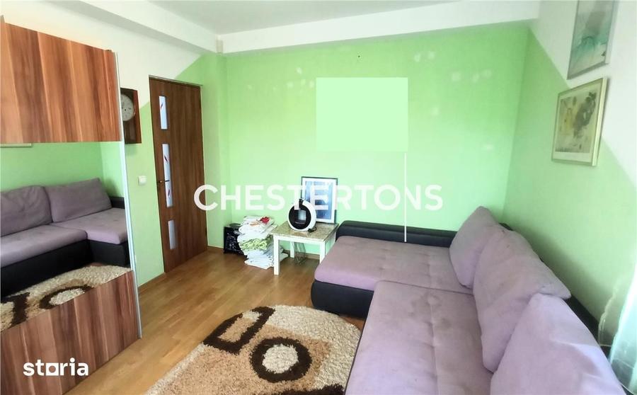 Casă cu 6 camere cu Teren 248 Mp în Ion Creangă