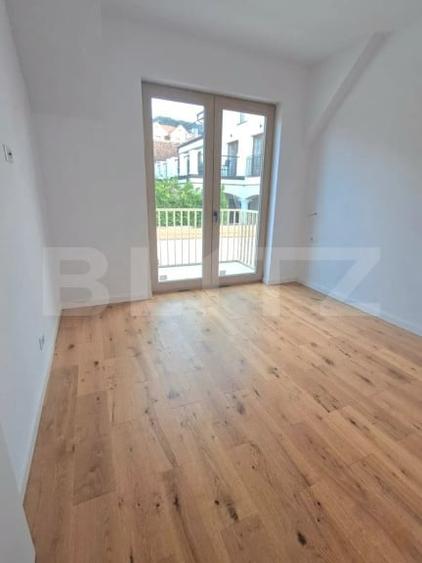 Apartament cu 3 camere decomandat în Râșnov
