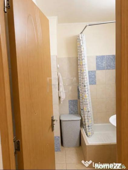 Apartament cu 4 camere decomandat în 13 Septembrie