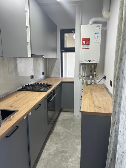 Apartament cu 2 camere decomandat în Colentina