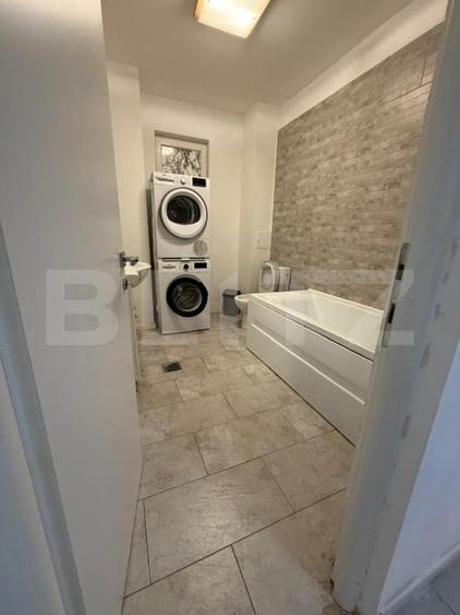 Apartament cu 2 camere decomandat, mobilat în Pietroasa