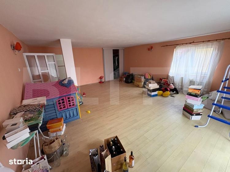 Casă cu 7 camere cu Teren 630 Mp în Găvana