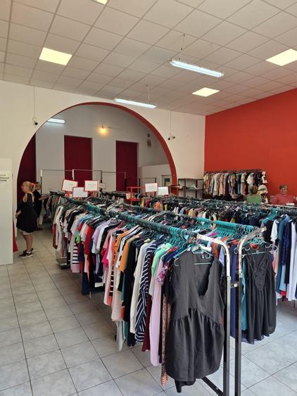 Spațiu comercial, de 120 mp, în Central