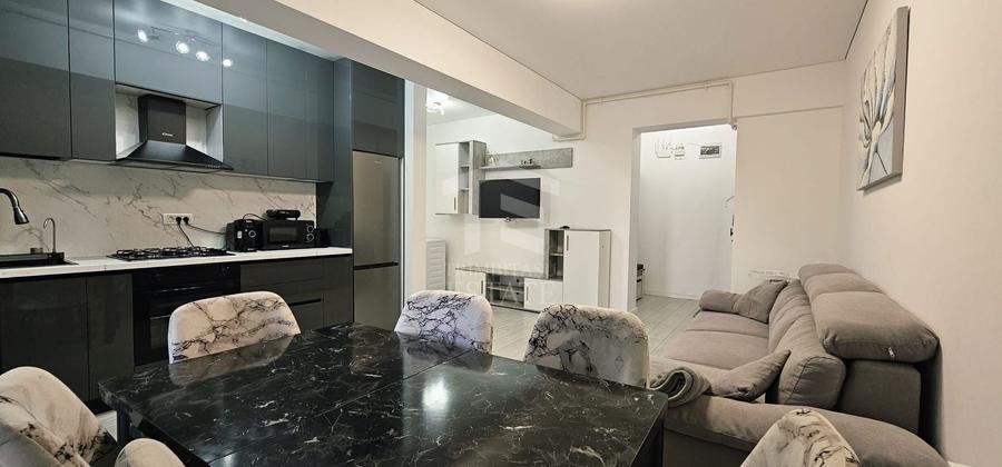 Apartament cu 2 camere semidecomandat, mobilat în Central