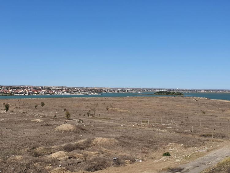 Teren Construcții intravilan de 1500 mp, în Palazu Mare