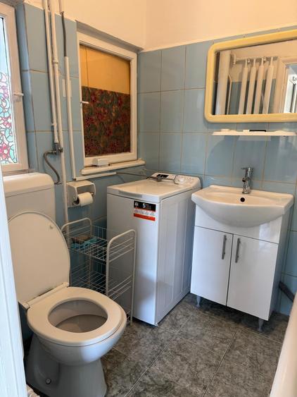 Apartament cu 2 camere nedecomandat în P-ța Muncii