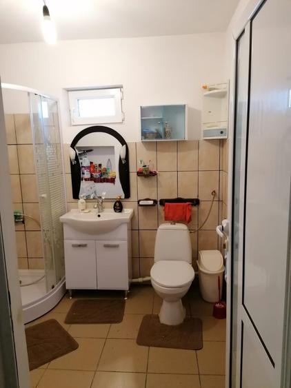 Casă cu 4 camere în Vadu Moldovei