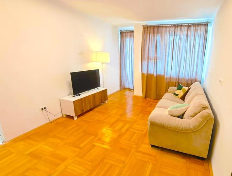 Apartament cu 2 camere semidecomandat în Iancului