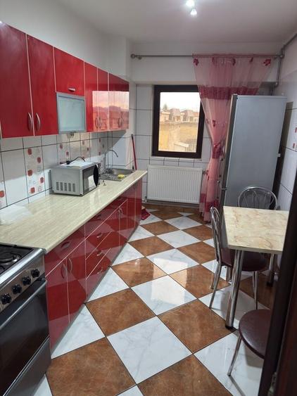 Apartament 2 camere ,decomandat,ultracentral - 1