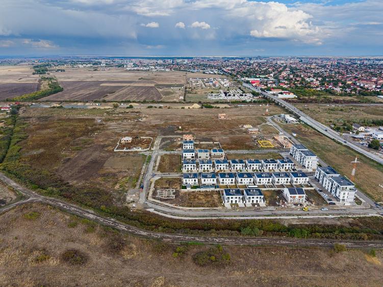 Teren Construcții intravilan de 440 mp, în Mehala