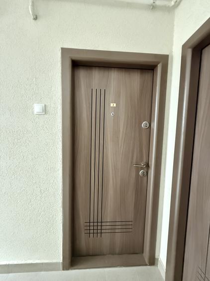 Apartament cu 2 camere semidecomandat în Florești