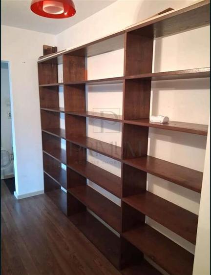 Apartament cu 3 camere decomandat, mobilat în Timocului-Șaguna