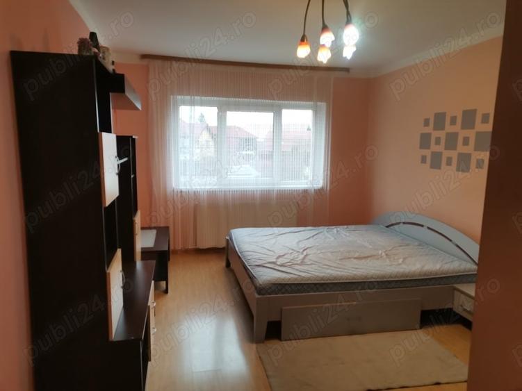 Apartament cu 2 camere decomandat în Vasile Aaron