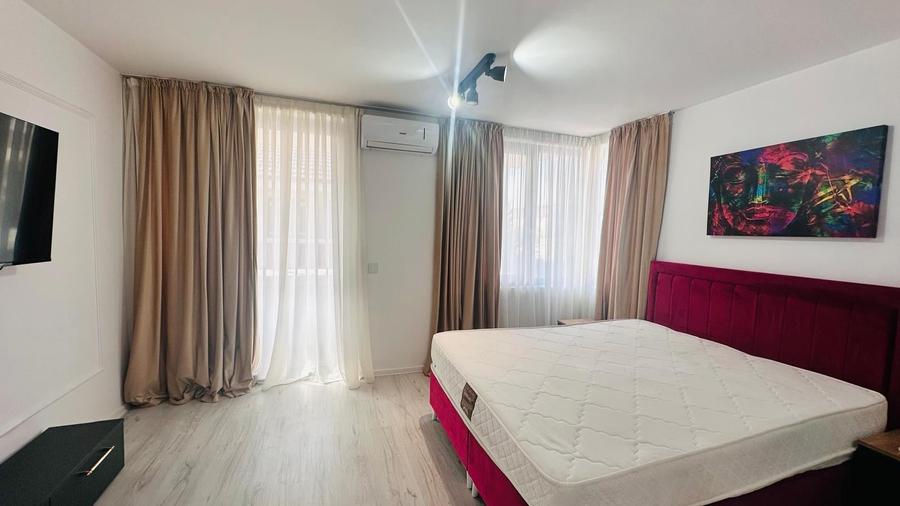 Duplex cu 5 camere cu Canalizare în Otopeni