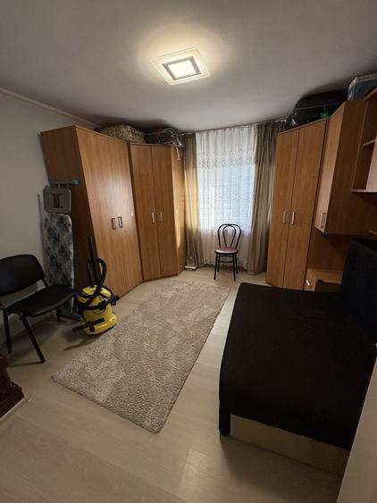 Casă cu 4 camere în Radovanu