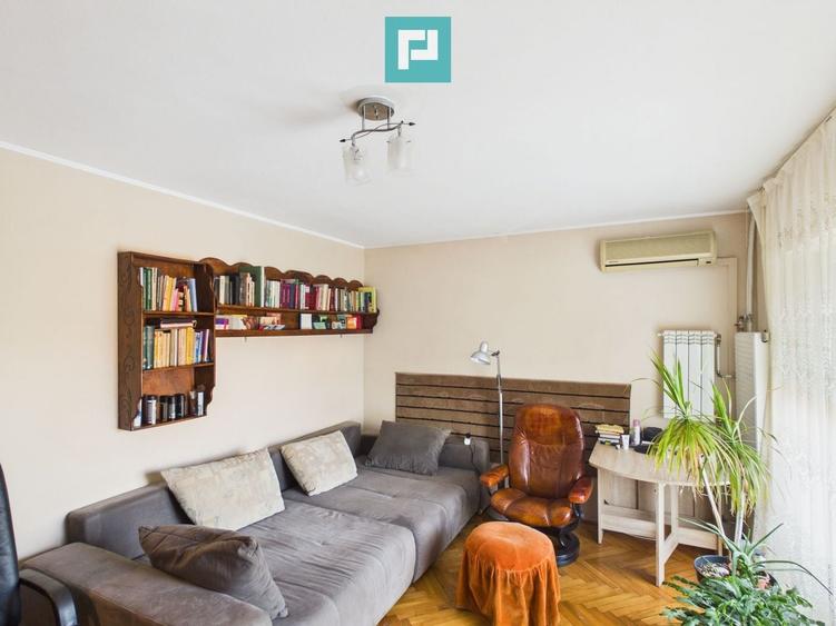 Apartament cu 3 camere decomandat, mobilat în Rogerius