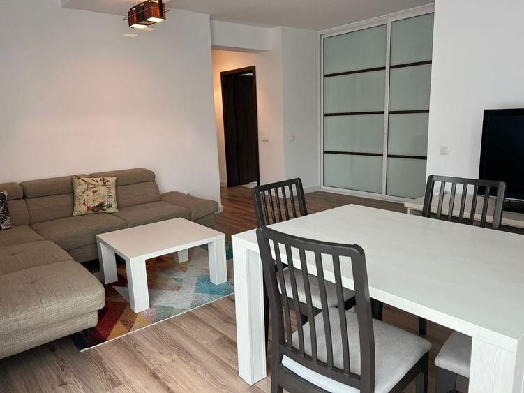 Apartament cu 2 camere decomandat, mobilat în Mărăști