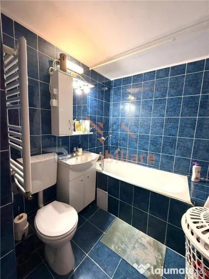 Apartament cu 3 camere decomandat în Rogerius