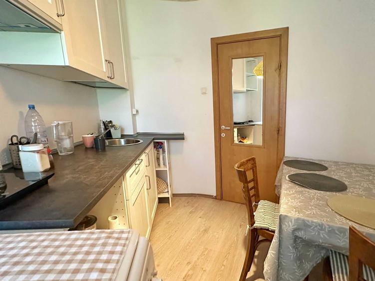 Apartament cu 2 camere semidecomandat în Titan