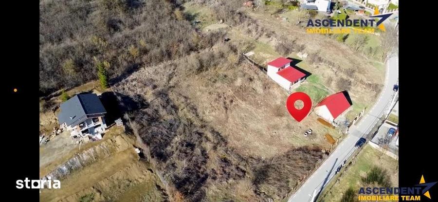 Teren de 1488 mp, în Corunca