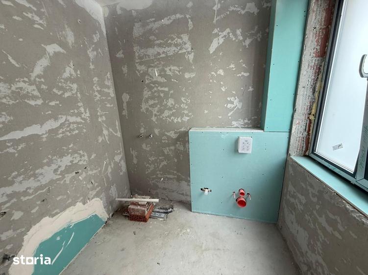 Casă cu 4 camere cu Teren 250 Mp în Ghencea