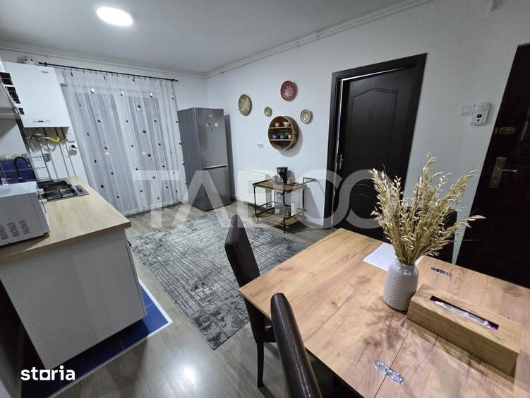 Apartament decomandat 70 utili balcon lift pivnita Vasile Aaron Sibiu - 2