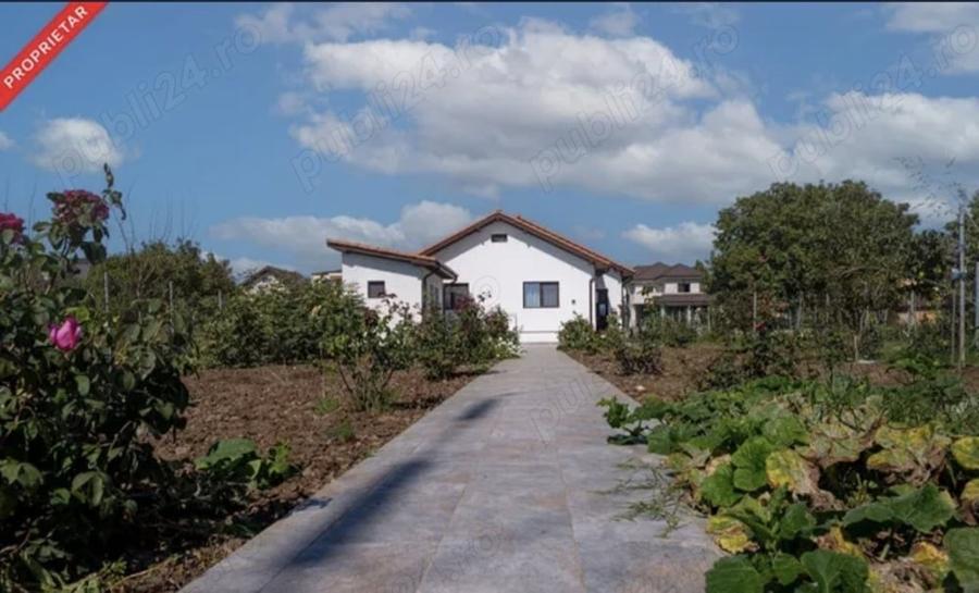 Casă cu 6 camere cu Teren 768 Mp în Cumpăna