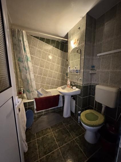 Apartament 4 camere, 80 mp, zona Central - 17
