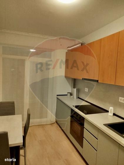 Apartament cu 2 camere decomandat în Românești