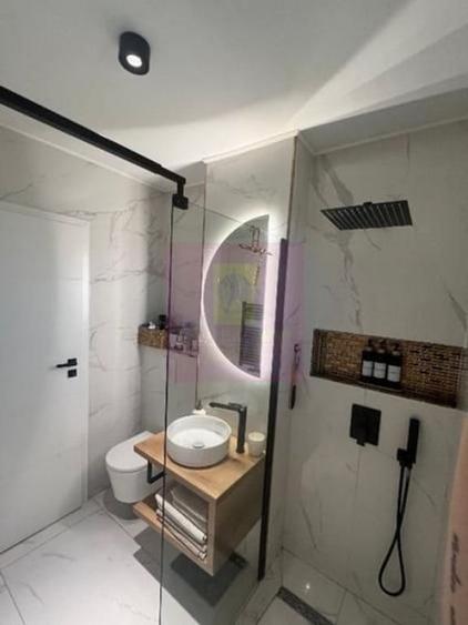 Apartament cu 4 camere decomandat în Morarilor
