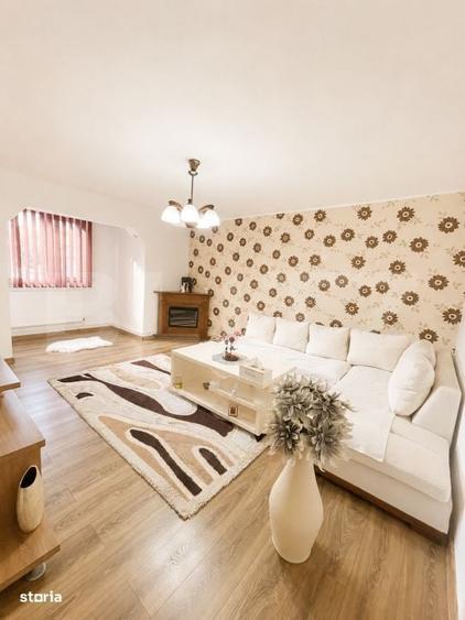 Apartament cu 3 camere decomandat în Viișoara