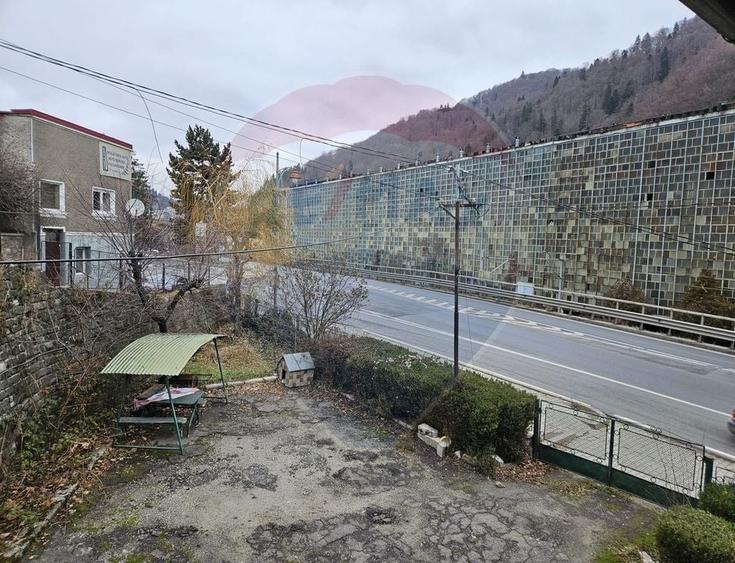 SINAIA- APARTAMENT DE VACANTA/ REZIDENTIAL- 3 camere in vila! - 28