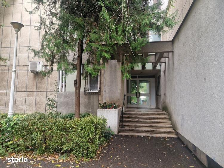 Apartament cu 2 camere decomandat în Sud