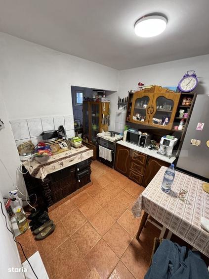 Casă cu 2 camere în Central