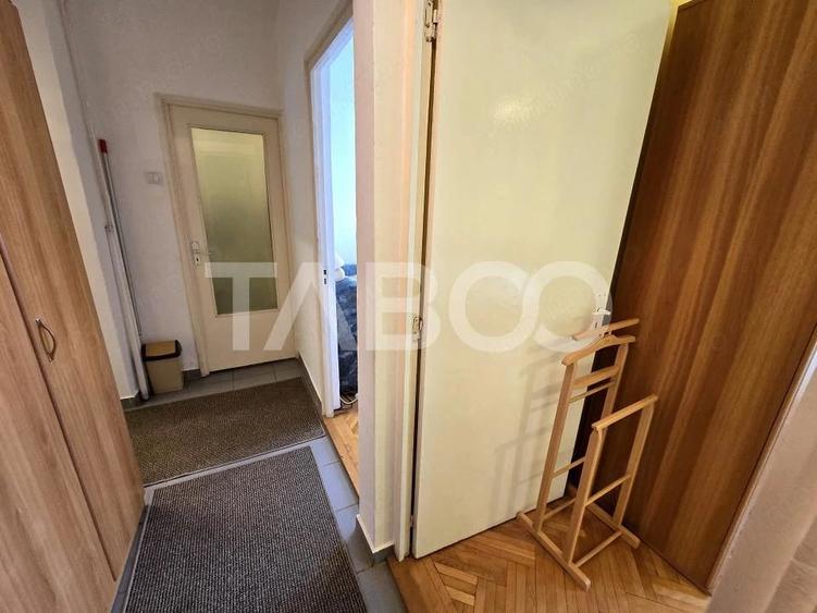 Apartament cu 3 camere decomandat în Terezian