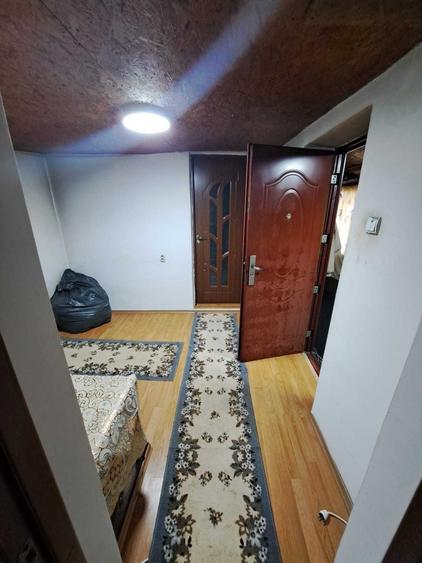 Casă cu 3 camere în Singureni