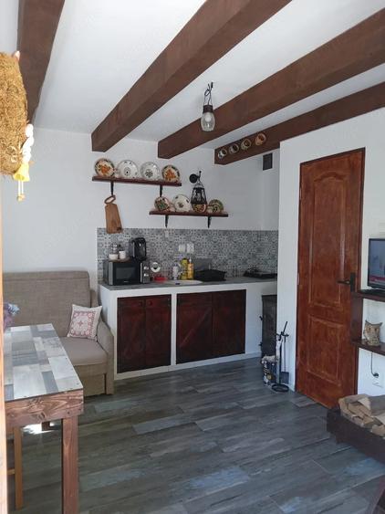Casă cu Teren 332 Mp în Central