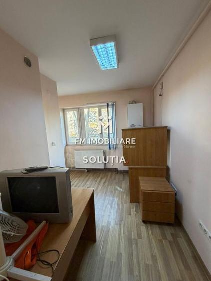 Apartament cu 2 camere semidecomandat în Central