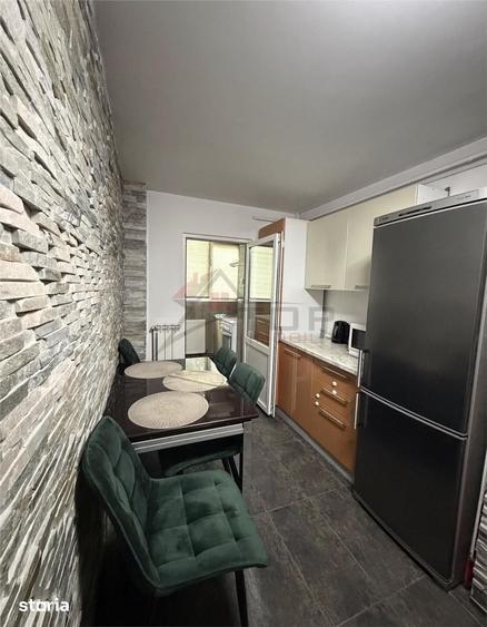 Apartament cu 2 camere decomandat în Nicolina