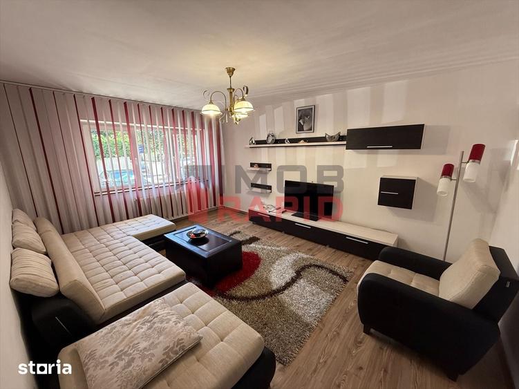 Apartament cu 3 camere decomandat în Central