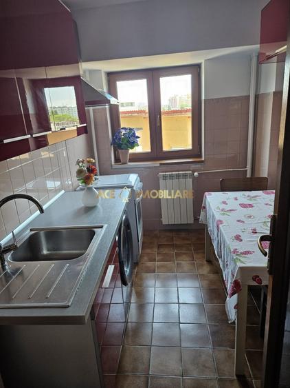 Garsonieră decomandată, mobilată în Alba Iulia