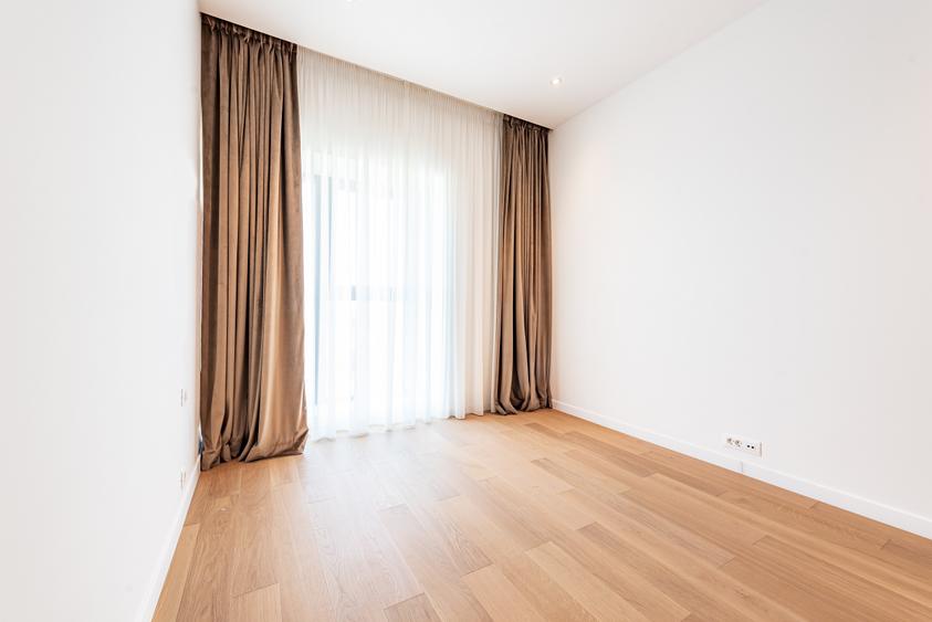 Apartament cu 3 camere în Barbu Văcărescu