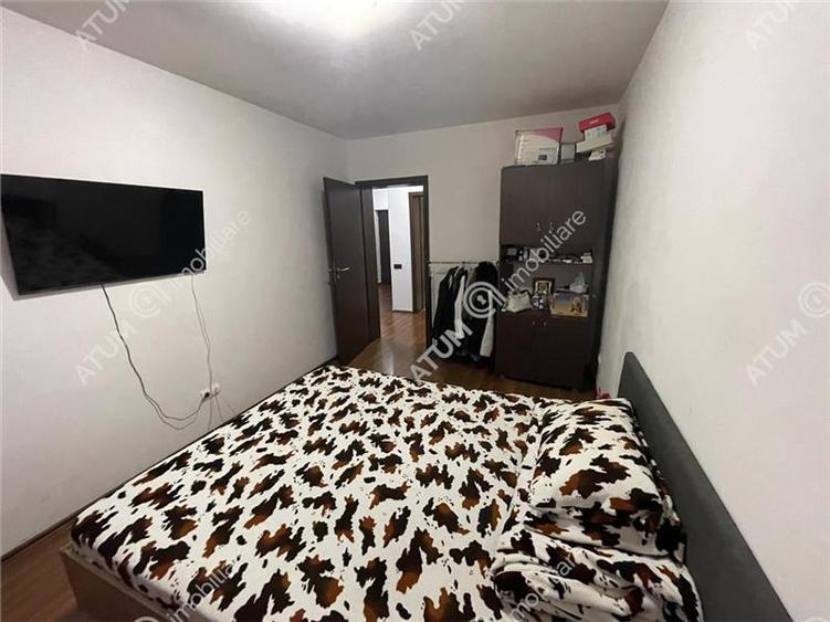 Apartament cu 2 camere decomandat, mobilat în Șelimbăr
