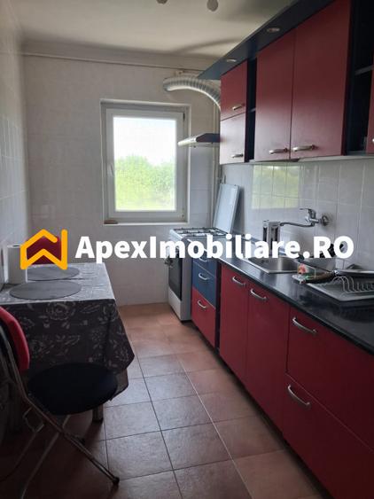 Apartament cu 2 camere semidecomandat, mobilat în Amzei