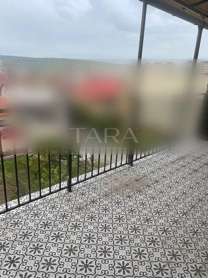 Apartament cu 2 camere semidecomandat, mobilat în Mărăști