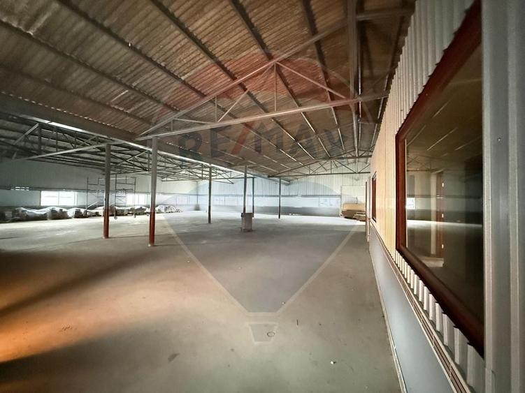 Spațiu industrial, de 520 mp, în Exterior Est
