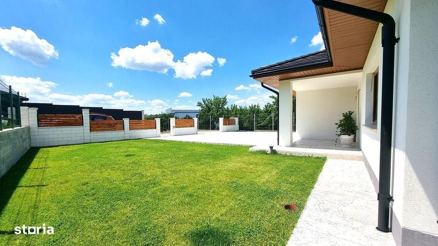 Casa Noua 4 camere 149mp utili Garaj dublu Beci langa padure 320.000 - 3